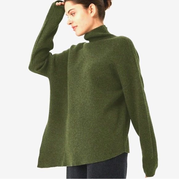 Nap Loungewear 100% Wool Slant Asymmetric Hem Turtleneck In Sage Green - Picture 10 of 11